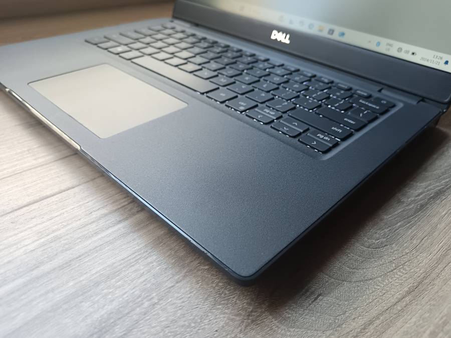 Dell Latitude 3410 Intel Core i7 10th Gen + Free Laptop Bag