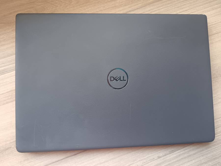 Dell Latitude 3410 Intel Core i7 10th Gen + Free Laptop Bag