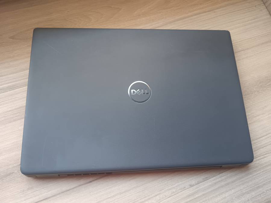 Dell Latitude 3410 Intel Core i7 10th Gen + Free Laptop Bag