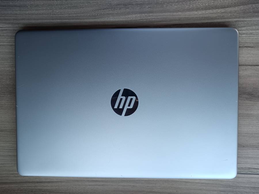 Hp Laptop 15s-eq2xxx AMD Ryzen 7 5700u + Free Laptop Bag