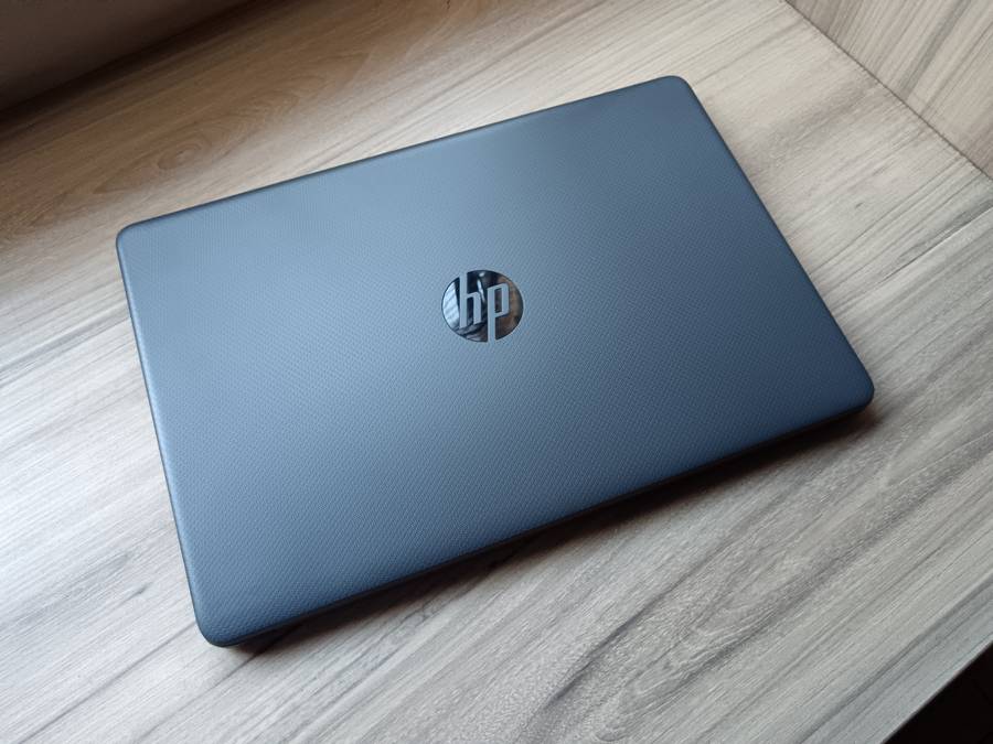 HP 250 G9 15.6` Celeron N4500 8GB RAM 256GB SSD Win 11