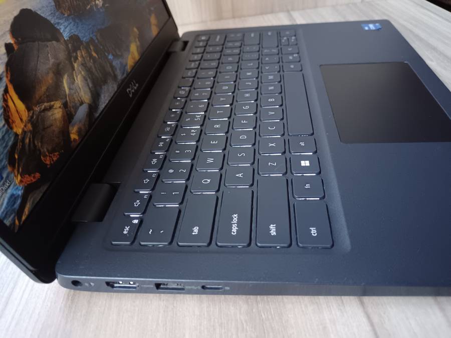 Dell Latitude 3420 Intel Core i7 11th Gen + Free Laptop Bag