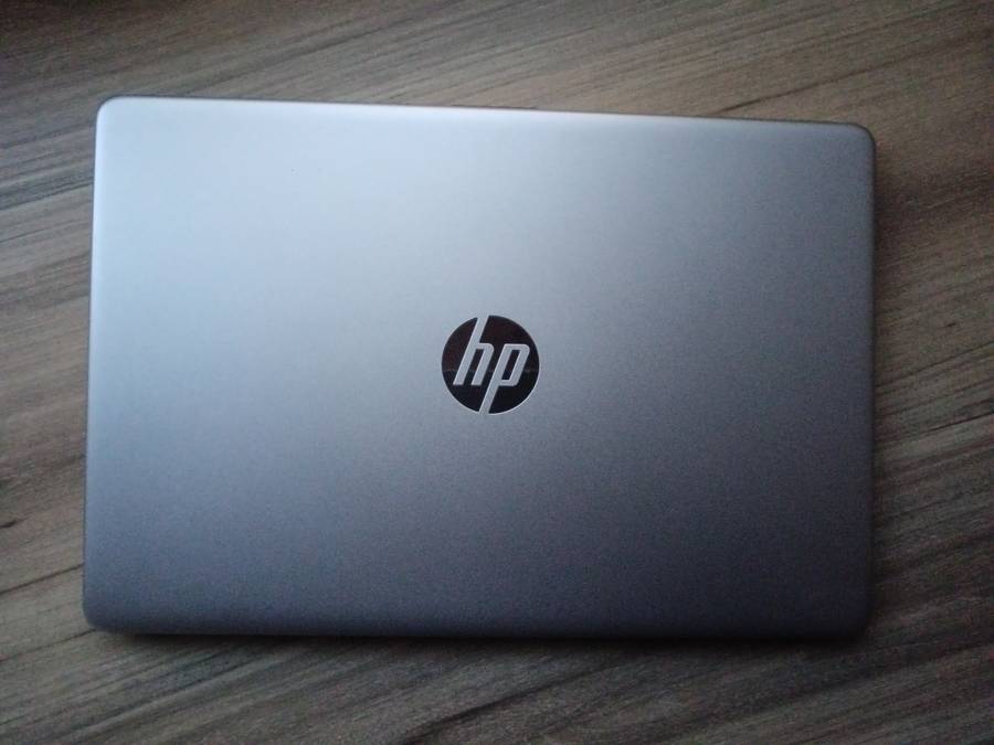 Hp Laptop 15s-eq2xxx AMD Ryzen 5 5500u + Free Laptop Bag