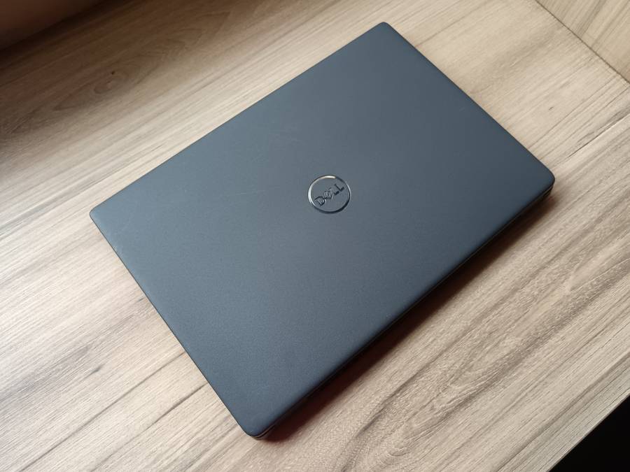 Dell Latitude 3410 Intel Core i7 10th Gen + Free Laptop Bag