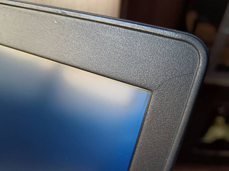 Dell Latitude 5591 Intel Core i7-8850H + Free Laptop Bag