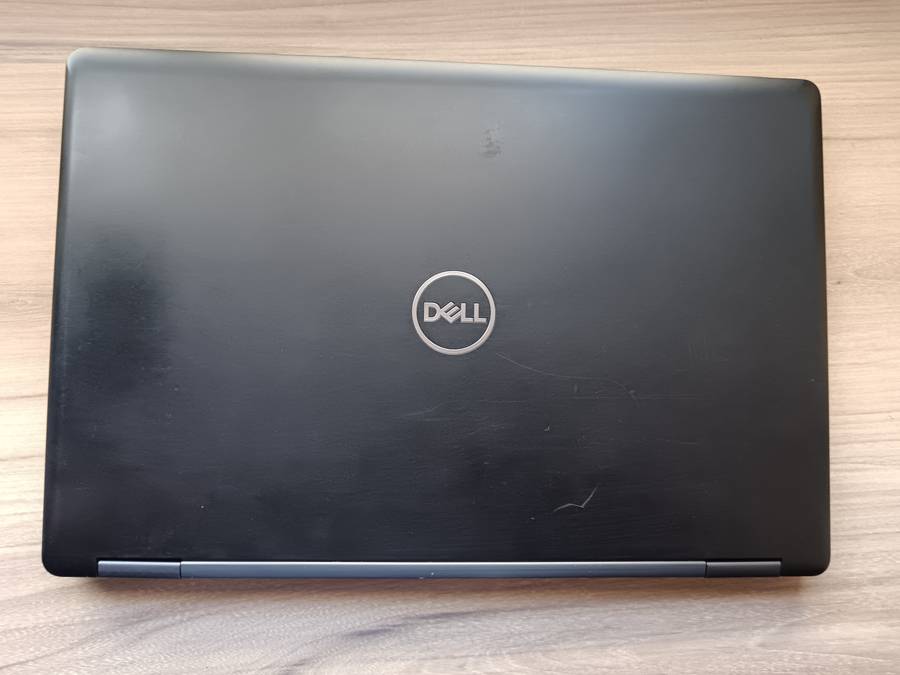 Dell Latitude 5591 Intel Core i7-8850H + Free Laptop Bag