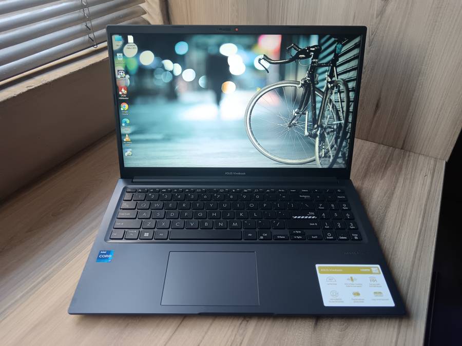 ASUS Vivobook 15 X1502 Intel® Core i7-12700H + Free Laptop Bag