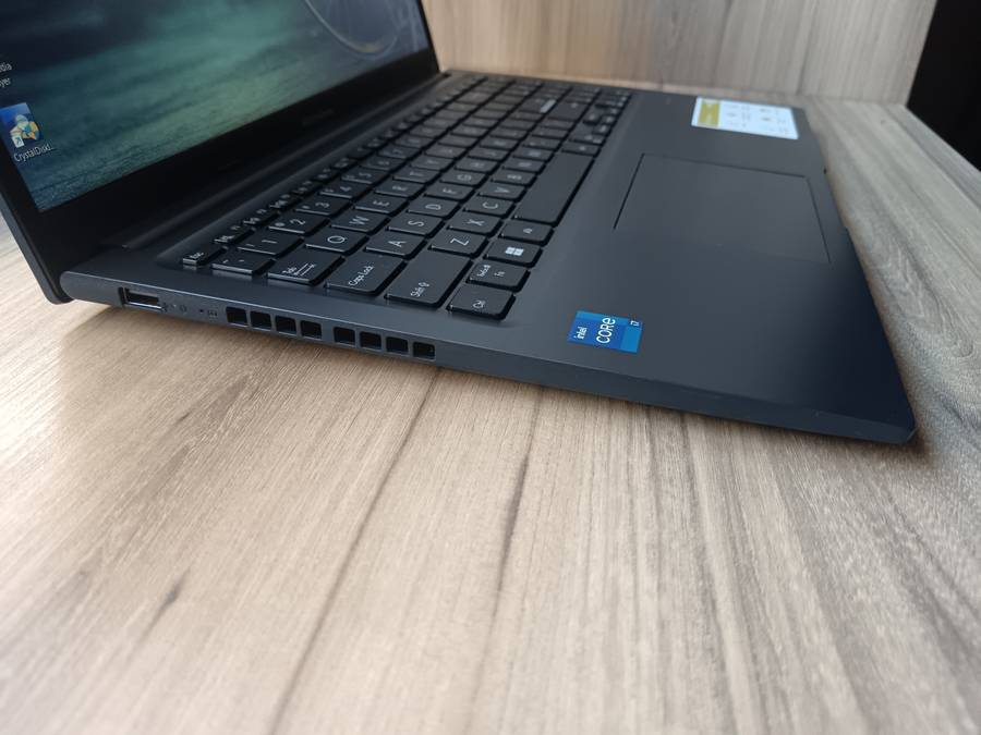 ASUS Vivobook 15 X1502 Intel® Core i7-12700H + Free Laptop Bag