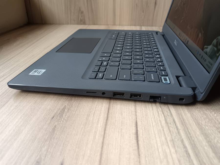 Dell Latitude 3410 Intel Core i7 10th Gen + Free Laptop Bag
