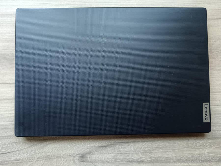 Lenovo V15 G4 AMD Ryzen 3 7320U + Free Laptop Bag