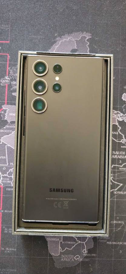 Samsung Galaxy S23 Ultra 256GB 12GB RAM Phantom Black +2 Free Cases