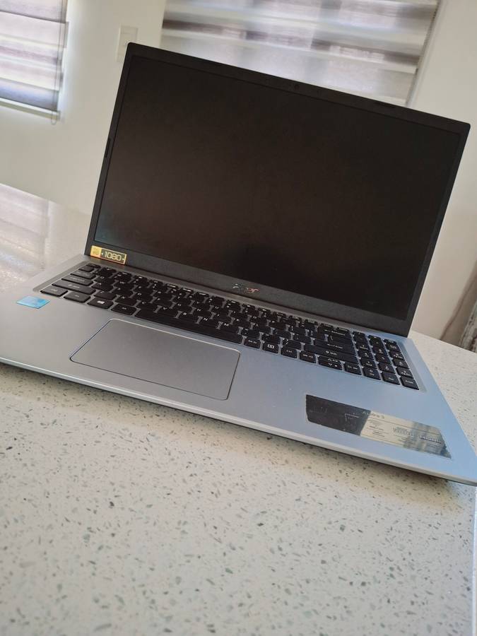 Acer Aspire 3 Laptop - A315-58 - 15.6" Core i3 8GB 1TB