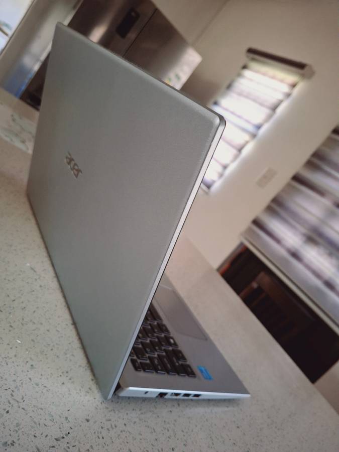 Acer Aspire 3 Laptop - A315-58 - 15.6" Core i3 8GB 1TB