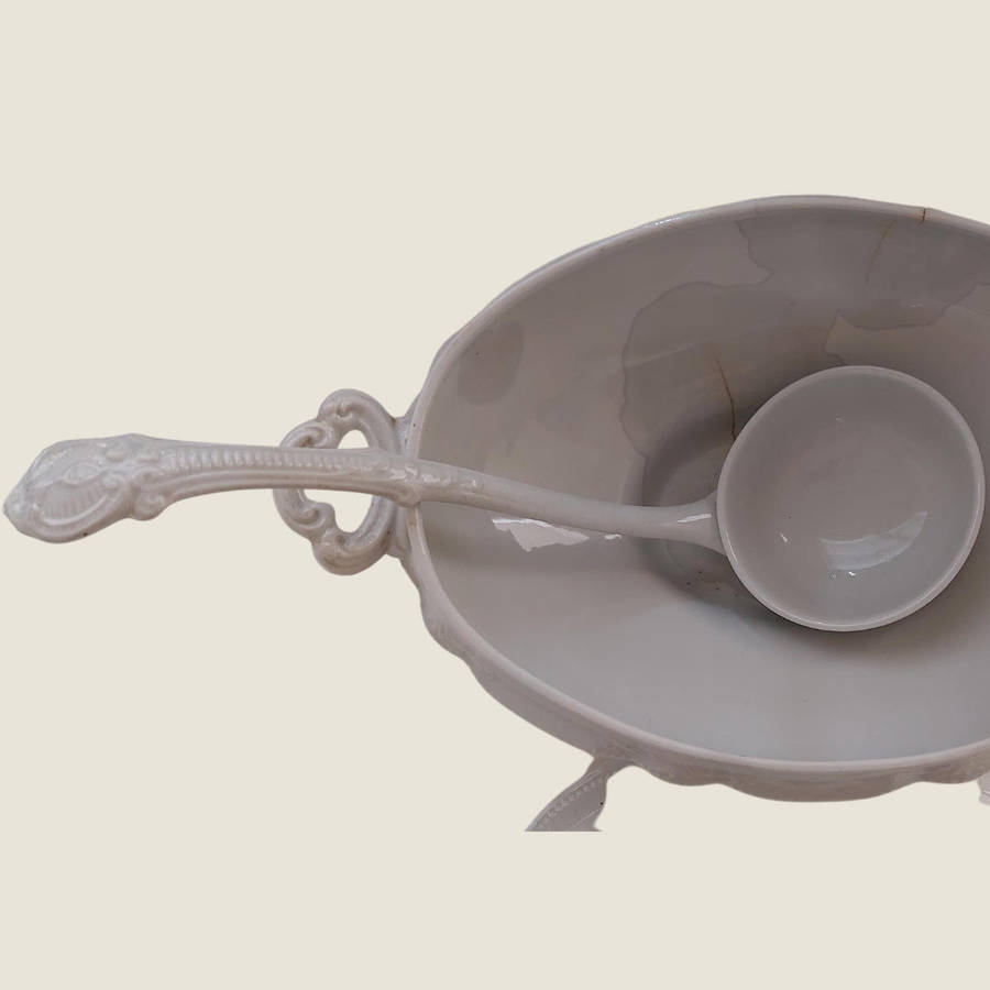 White Alfred Meakin Ironstone Soup Toureen