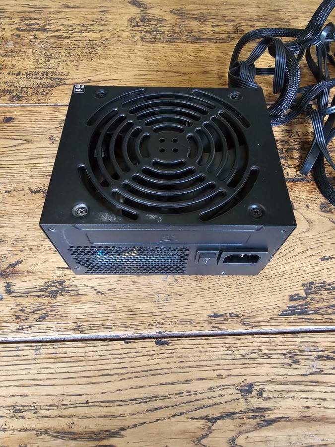 Corsair VS500 Power supply