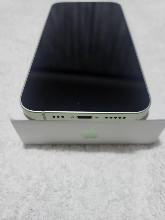 iPhone 12 - Green - 128GB - Excellent Condition - Boxed - With Extras