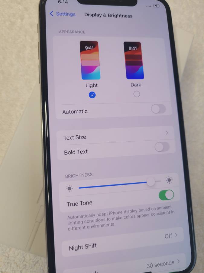 iPhone XS Max Silver 256GB With Extras