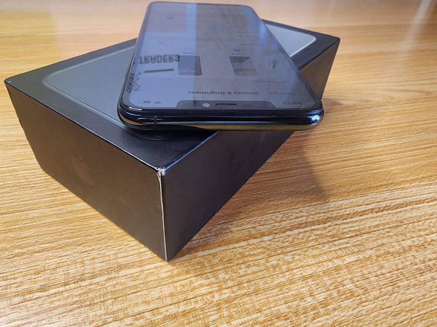 iPhone 11 Pro Max | Space Gray | 64GB | Excellent Condition Boxed | With Extras | Read