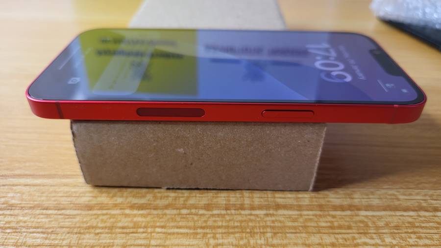iPhone 14 | Dual eSim | Red | 128GB | With Extras