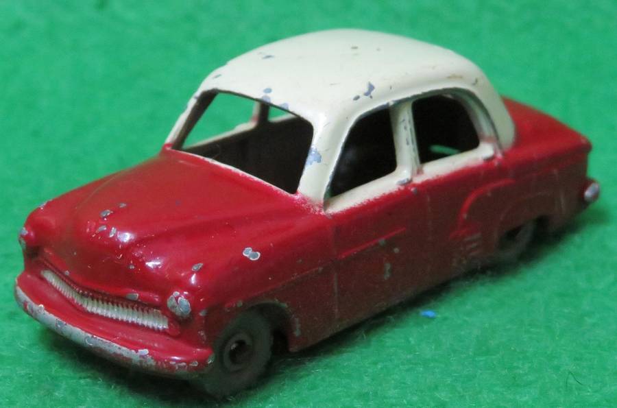 Matchbox Moko Lesney**No. 22**Vauxhall Cresta**Made in England**