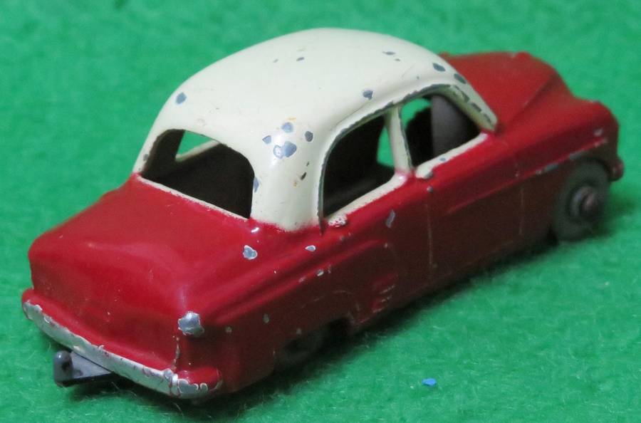 Matchbox Moko Lesney**No. 22**Vauxhall Cresta**Made in England**
