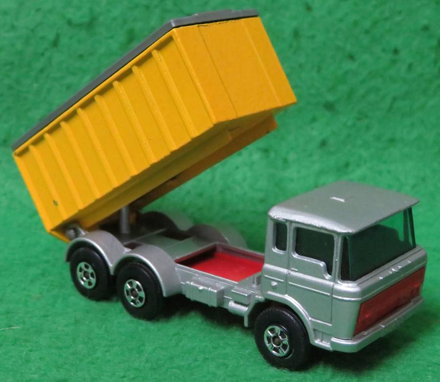 **Matchbox Lesney No.47**DAF Tipper Container**1971**Vintage**Near Mint**
