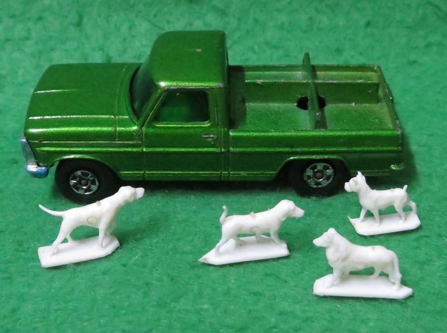 **Matchbox Lesney No.50**Ford - Kennel Truck**1971**Vintage**Excellent condition**With 4 Doggies**