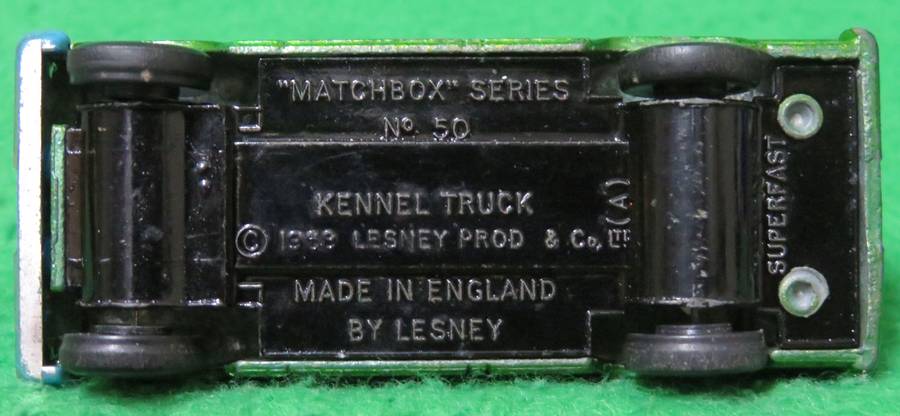 **Matchbox Lesney No.50**Ford - Kennel Truck**1971**Vintage**Excellent condition**With 4 Doggies**