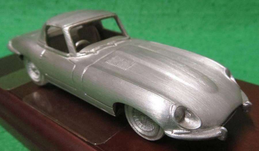 Matchbox DINKY**1967 Series 1½ E-Type Jaguar**1992**All metal model - pewter**1/43**