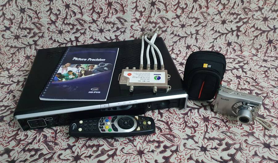 HD PVR Decoder with Remote & Kodak Camera with Bag and Charger ( Untested )