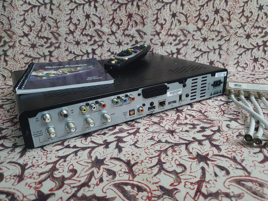 HD PVR Decoder with Remote & Kodak Camera with Bag and Charger ( Untested )