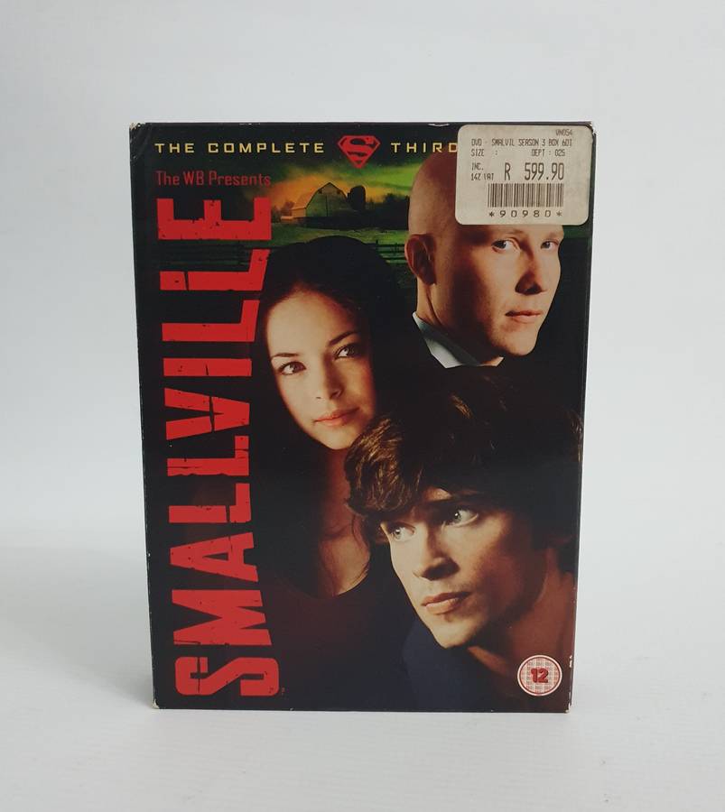 Smallville Season 3 Box Set ( 1 Disc Missing, Untested )