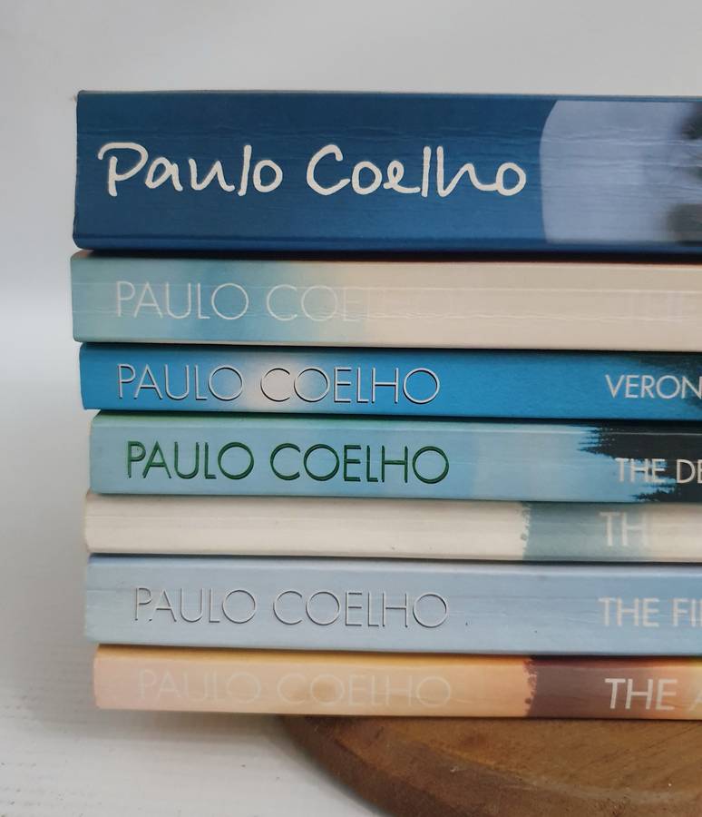 Paulo Coelho 7x Variety Soft Cover Books