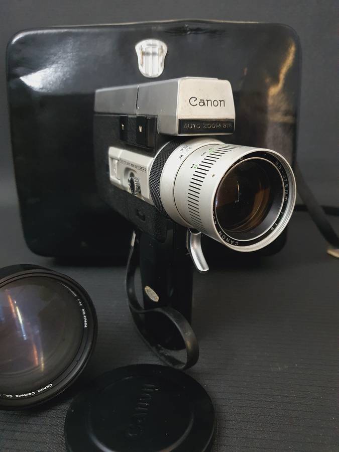 Cannon Super 8 Auto Zoom 518 in Leather Cannon Carrier