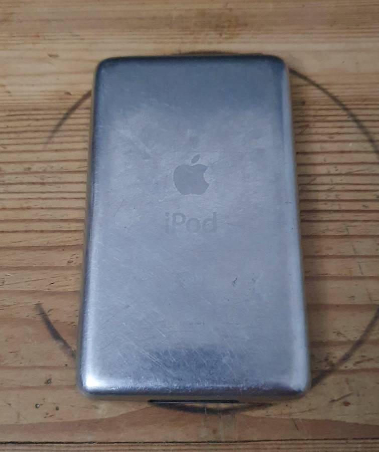 Apple iPod ( Untested )