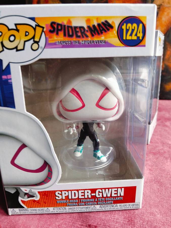 Funko Pops Spider-Gwen in Boxes 2x
