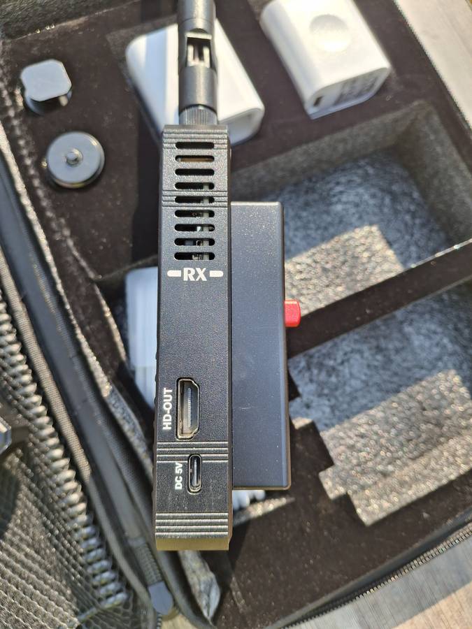 HDMI Wireless Transmitter & Receiver Set (M-HW 200 Pro)