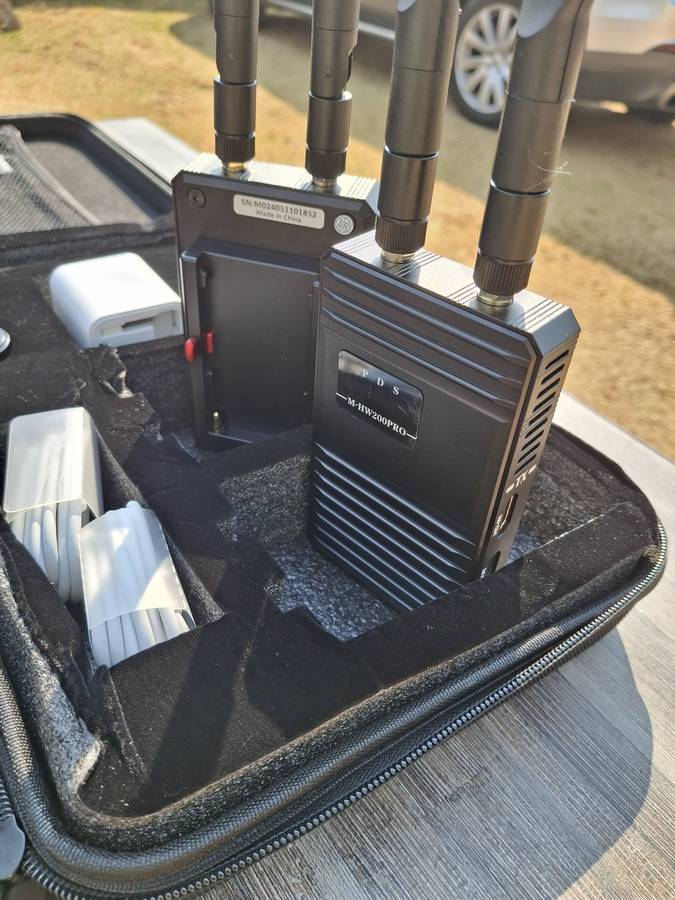 HDMI Wireless Transmitter & Receiver Set (M-HW 200 Pro)