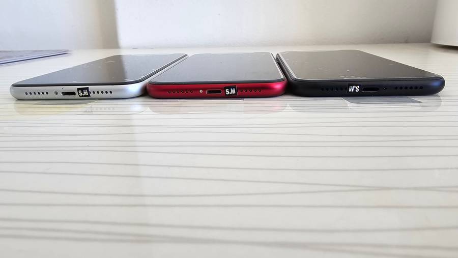 Apple iPhone XR 64GB - Black