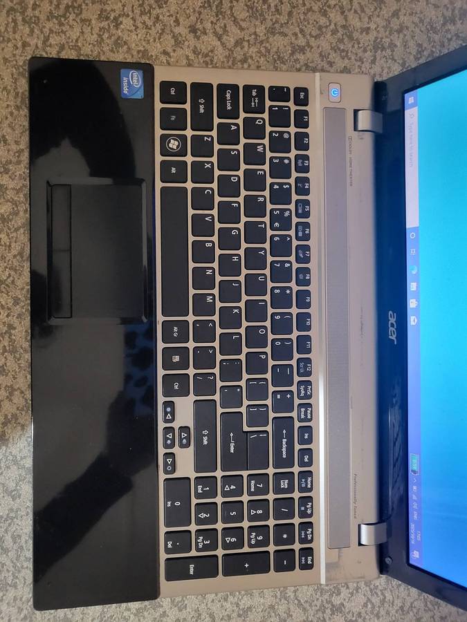 Acer Aspire V3-531 i5  Reliable Everyday Laptop
