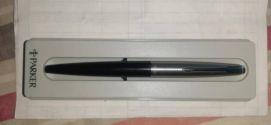 Parker 45 Flighter fountain pen in original case.Vintage