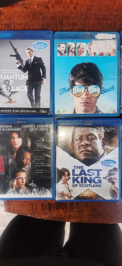 Selection of 13 blue ray dvd cd's various movies..Look at pics