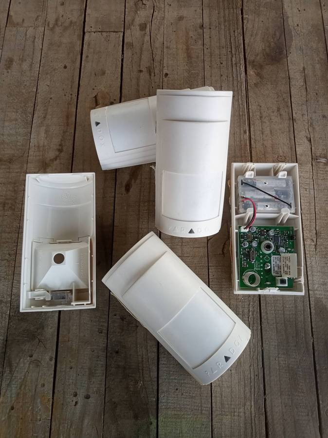 Paradox PMD2 Wireless PIR Motion Detector
