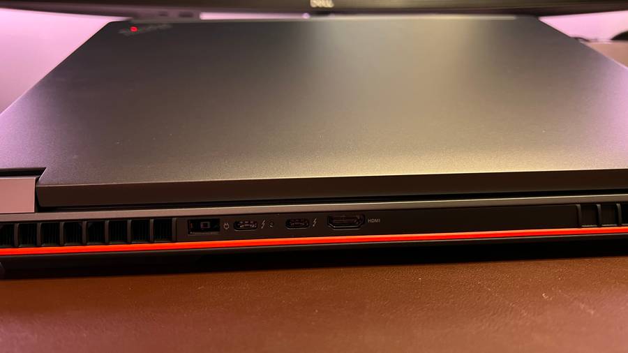 Lenovo ThinkPad P16 Gen 2 16 / Intel i7 / 32GB RAM / 1TB SSD / Win 11 Pro, RTX A1000