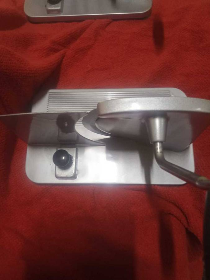 Pineware refurbished bread slicer