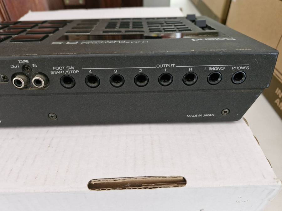 Roland R-5 - Human Rhythm Composer Drum Machine - with Power Supply - Vintage