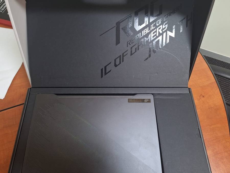 ASUS ROG ZEPHYRUS G14 GA401Q
