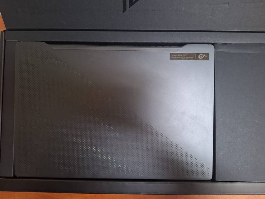 ASUS ROG ZEPHYRUS G14 GA401Q