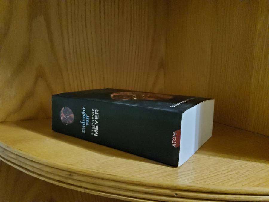 Midnight Sun by Stephenie Meyer