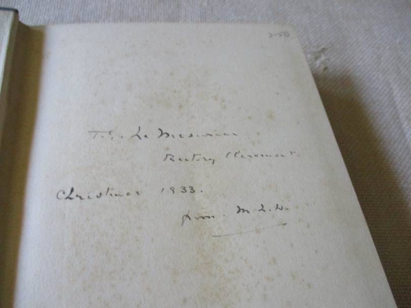 TREKKING ON - DENEYS REITZ